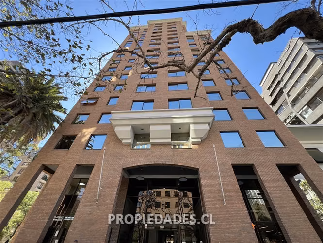 Oficina en arriendo en Providencia