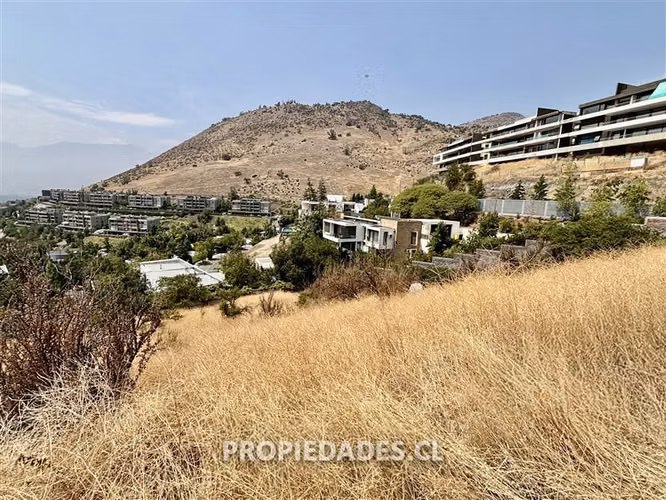 Sitio en Venta en Lo Barnechea