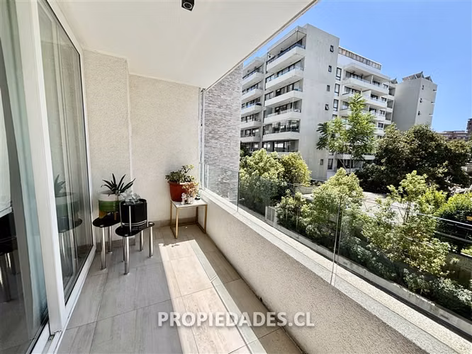 Departamento en venta de 2 dorm. en Las Condes