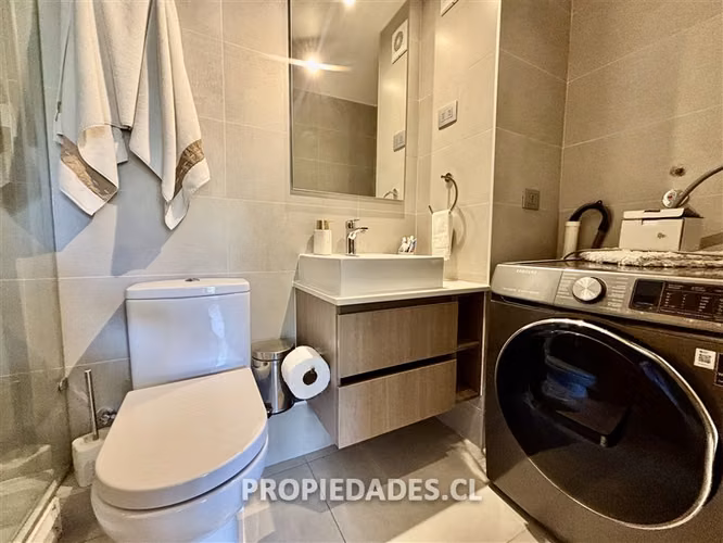 Departamento en venta de 2 dorm. en Las Condes