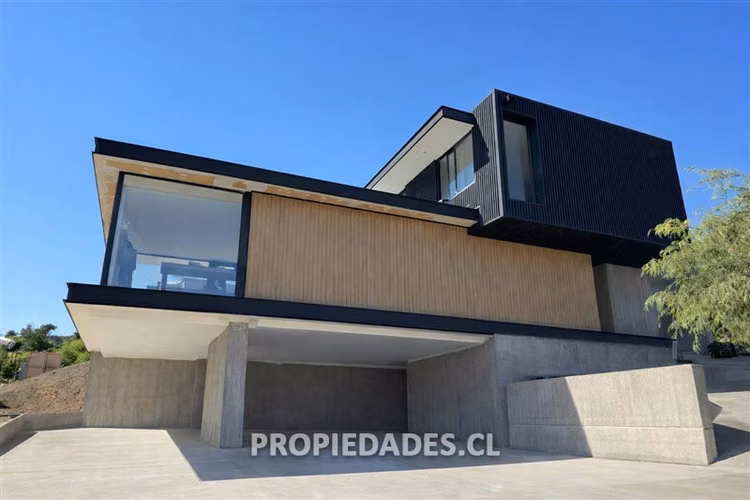Casa en Venta en Lo Barnechea