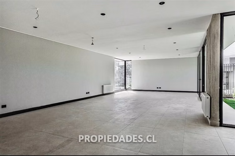 Casa en Venta en Lo Barnechea