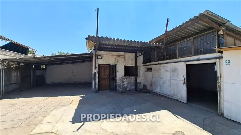 Casa en arriendo de 6 dorm. en Ñuñoa