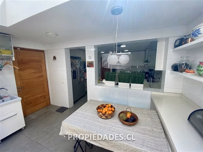 Casa en venta de 4 D 4 San Carlos de Apoquindo - Imagen 40