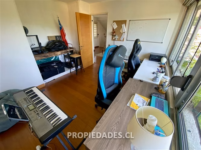 Casa en venta de 4 D 4 San Carlos de Apoquindo