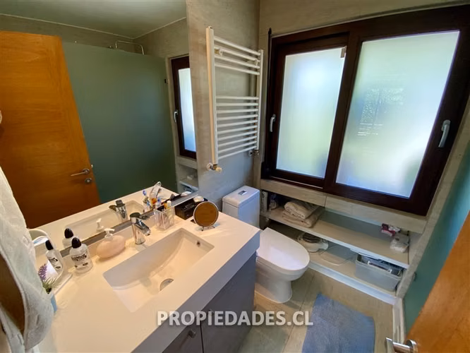 Casa en venta de 4 D 4 San Carlos de Apoquindo