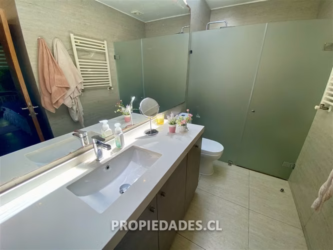 Casa en venta de 4 D 4 San Carlos de Apoquindo - Imagen 16
