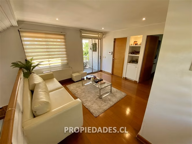 Casa en venta de 4 D 4 San Carlos de Apoquindo - Imagen 28