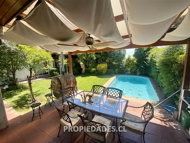 Casa en venta de 4 D 4 San Carlos de Apoquindo - Imagen 11