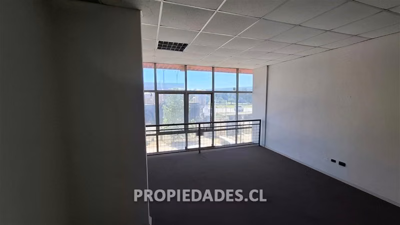 Oficina en Arriendo en Lampa