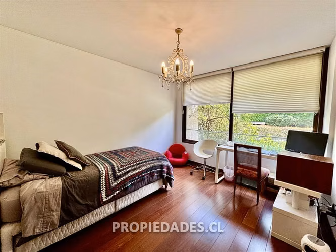 Depto dúplex en exclusivo condominio en Carolina Rabat