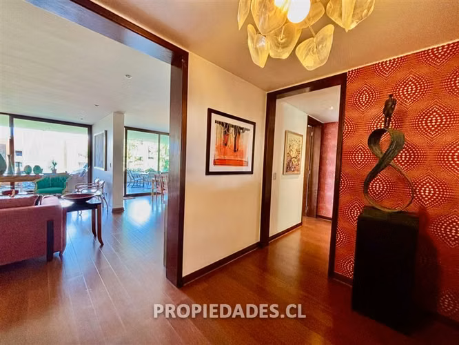 Depto dúplex en exclusivo condominio en Carolina Rabat