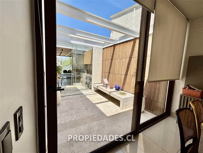 Casa en Venta en Lo Barnechea