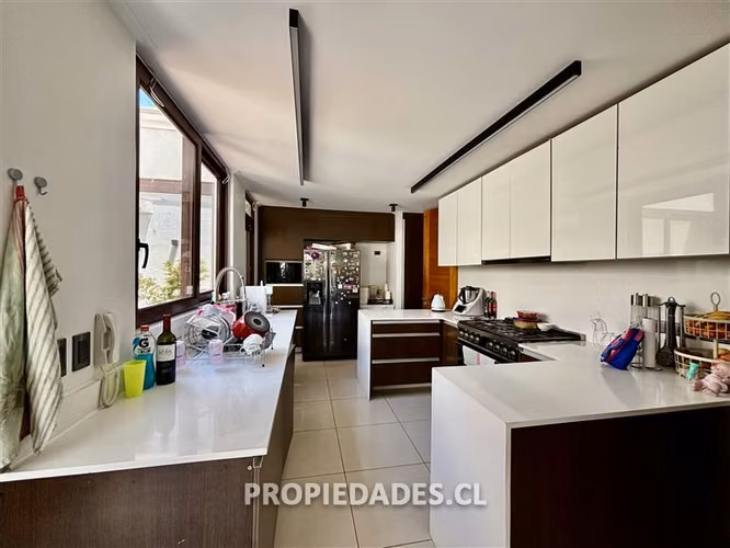 Casa en Venta en Lo Barnechea