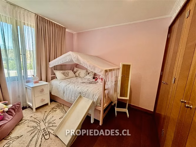 Casa en Venta en Lo Barnechea