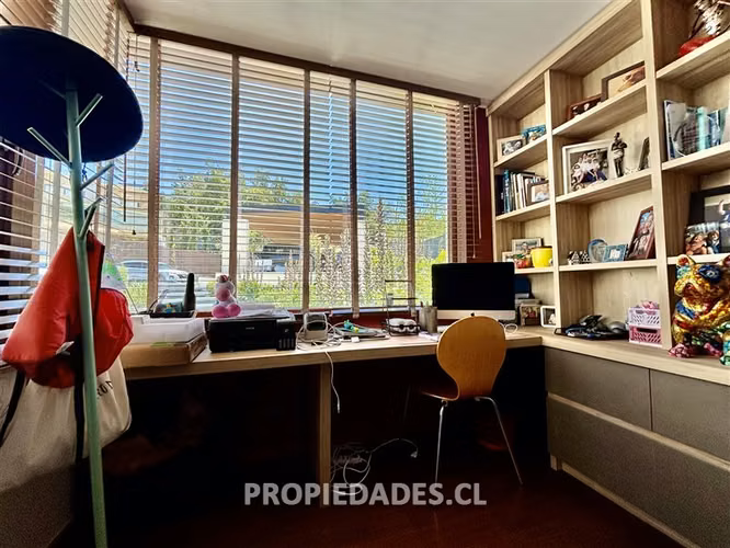 Casa en Venta en Lo Barnechea