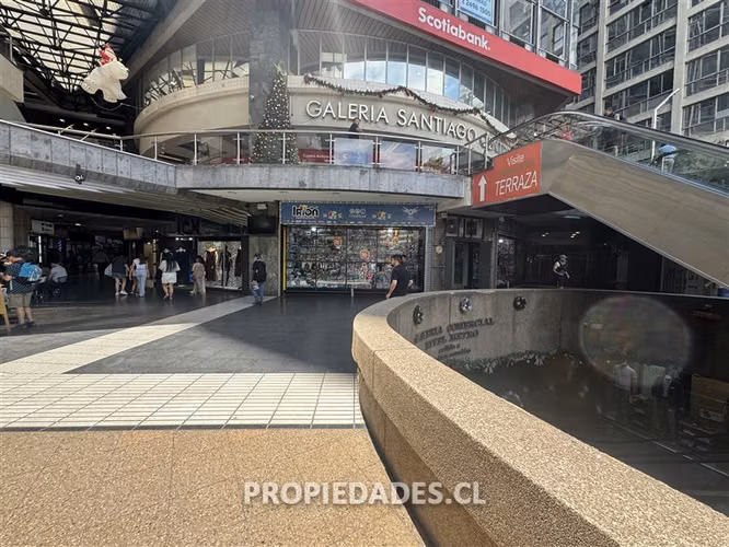 Excelente Local Comercial en arriendo en Santiago