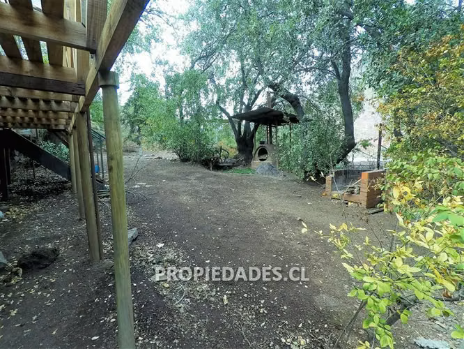Casa en venta de 5 dorm. en Lo Barnechea