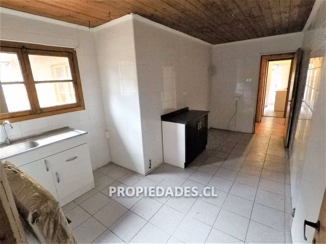 Casa en venta de 5 dorm. en Lo Barnechea