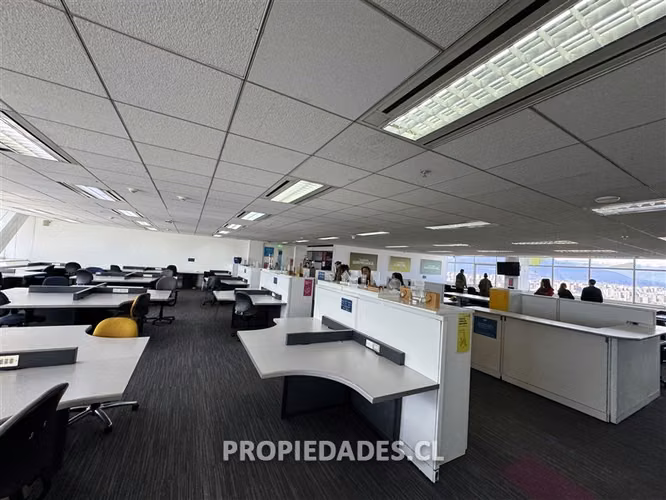 Oficina en arriendo en Providencia