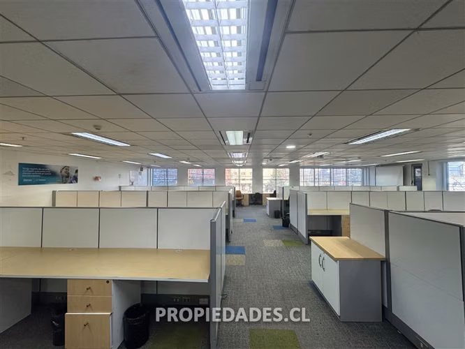 Oficina en arriendo en Providencia
