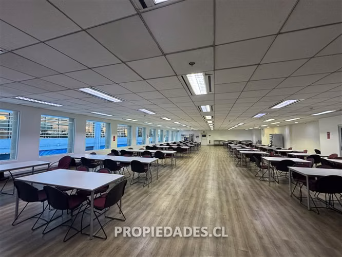 Oficina en arriendo en Providencia