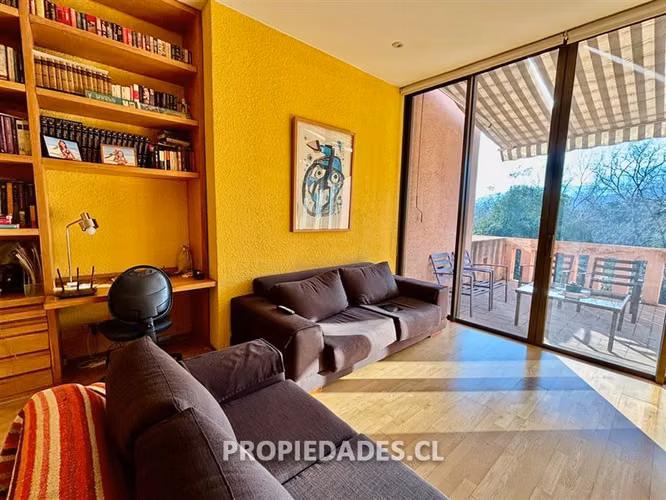 Casa en venta de 5 dormitorios en Huinganal, Lo Barnechea