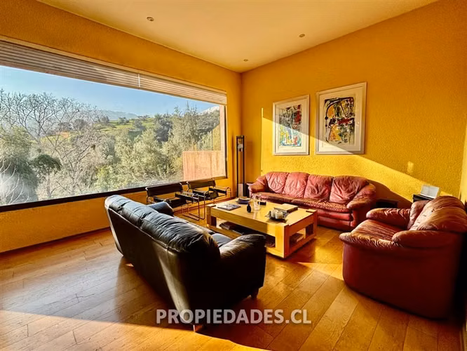 Casa en venta de 5 dormitorios en Huinganal, Lo Barnechea