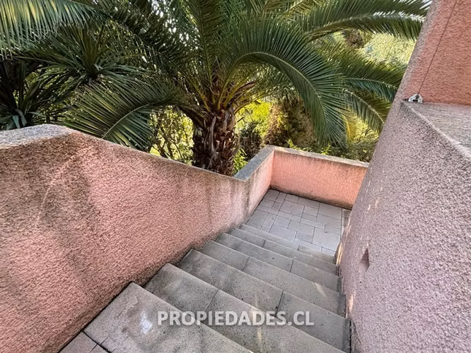 Casa en venta de 5 dormitorios en Huinganal, Lo Barnechea