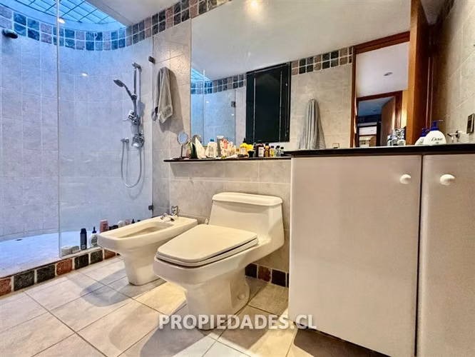 Casa en venta de 5 dormitorios en Huinganal, Lo Barnechea