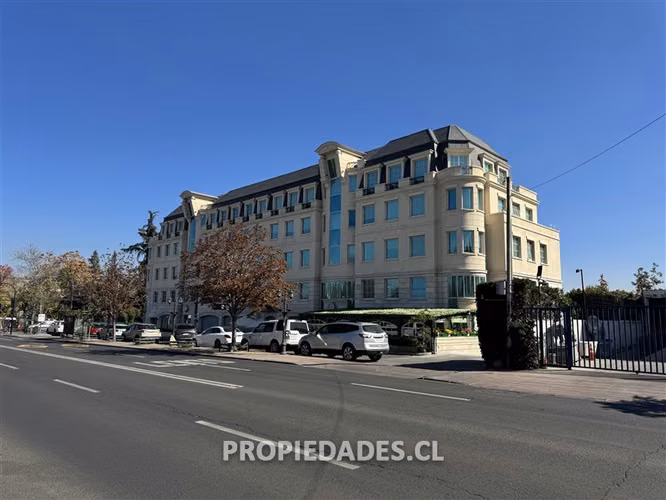 Local Comercial en arriendo en Vitacura