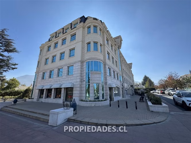 Local Comercial en arriendo en Vitacura