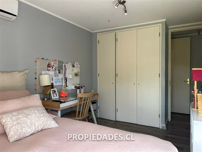 Depto en venta de 4 dorm. en Huechuraba