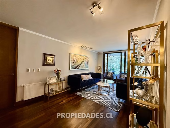 Departamento en venta de 3 dorm. en Lo Barnechea