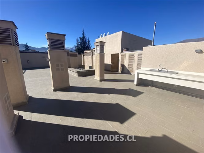 Departamento en venta de 3 dorm. en Lo Barnechea