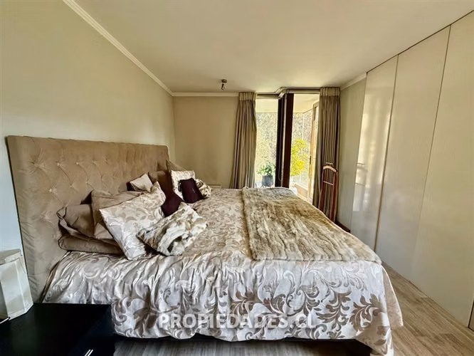 Departamento en venta de 3 dorm. en Lo Barnechea