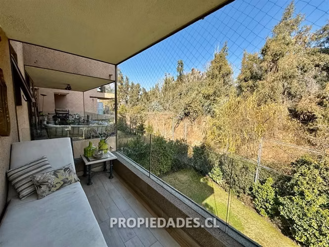 Departamento en venta de 3 dorm. en Lo Barnechea