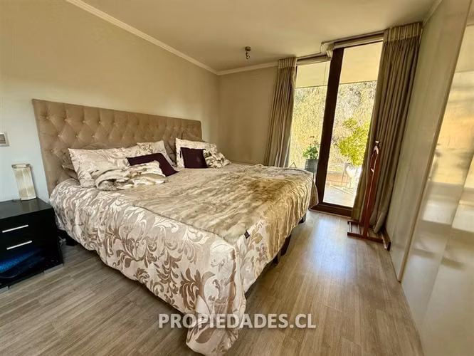 Departamento en venta de 3 dorm. en Lo Barnechea