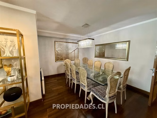 Departamento en venta de 3 dorm. en Lo Barnechea