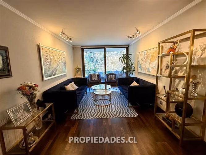 Departamento en venta de 3 dorm. en Lo Barnechea