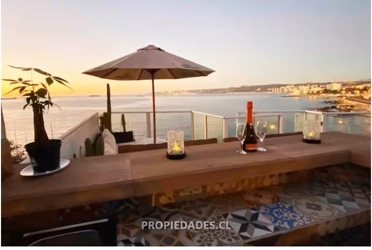 Casa en venta de 4 dorm. en Viña del Mar