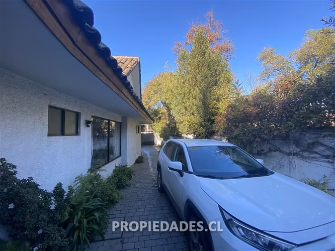 Casa en venta de 6 dorm. en Lo Barnechea - Imagen 9