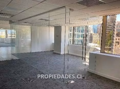 El Golf Oficina en arriendo en Las Condes