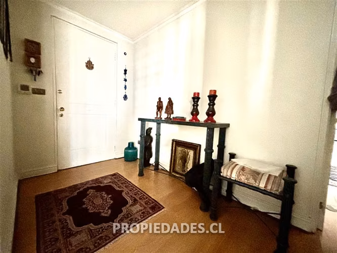 Departamento en venta de 3 dorm. en Las Condes