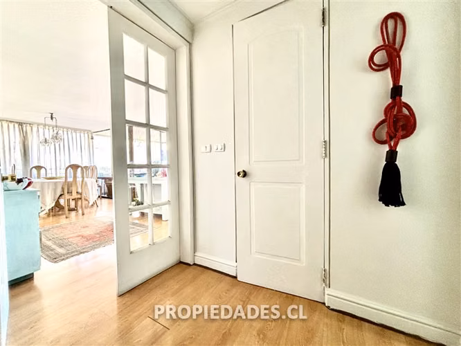 Departamento en venta de 3 dorm + pieza y baño de servicio - Imagen 6