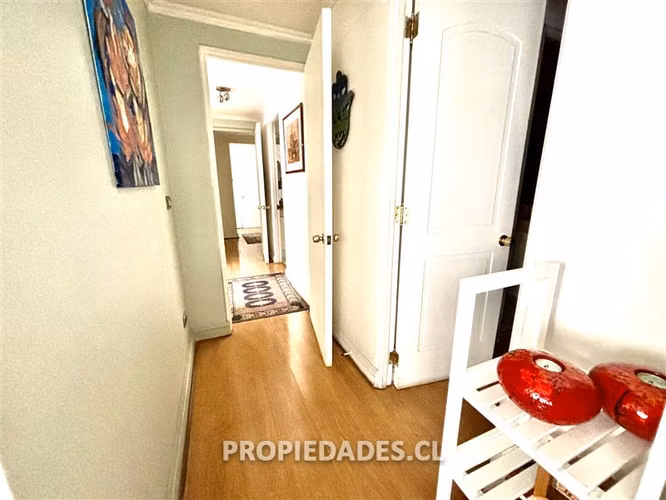 Departamento en venta de 3 dorm. en Las Condes