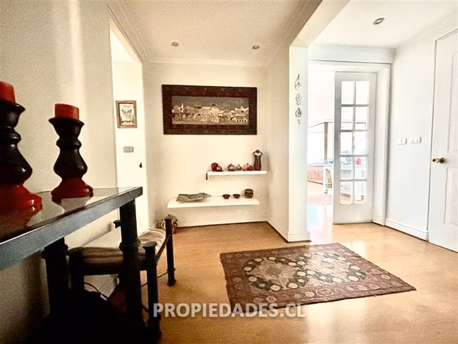 Departamento en venta de 3 dorm. en Las Condes