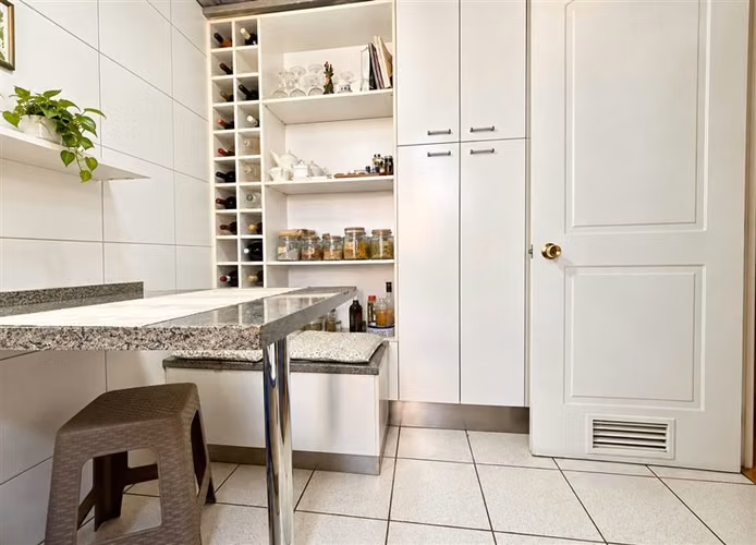 Departamento en venta de 3 dorm + pieza y baño de servicio - Imagen 11