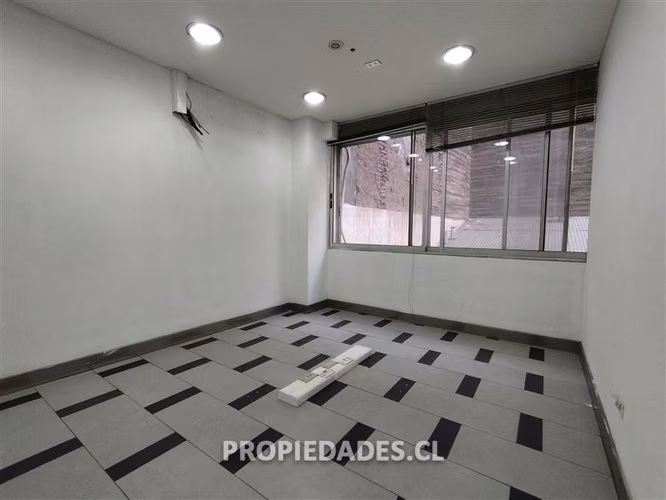Oficina en arriendo en Santiago - Imagen 15