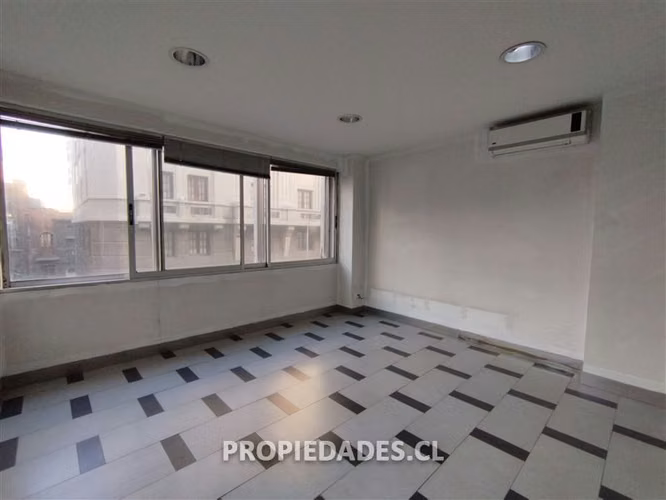 Oficina en arriendo en Santiago - Imagen 20